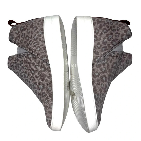 Ryka Vera Sneaker in Camel Brown Leopard Size 9 - Picture 3 of 12